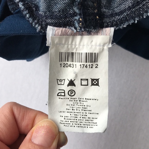 A Pea in the Pod Maternity Cutoff mavi Denim Shorts (M) - Picture 5 of 9